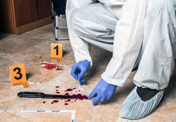 collecting dna blood evidence